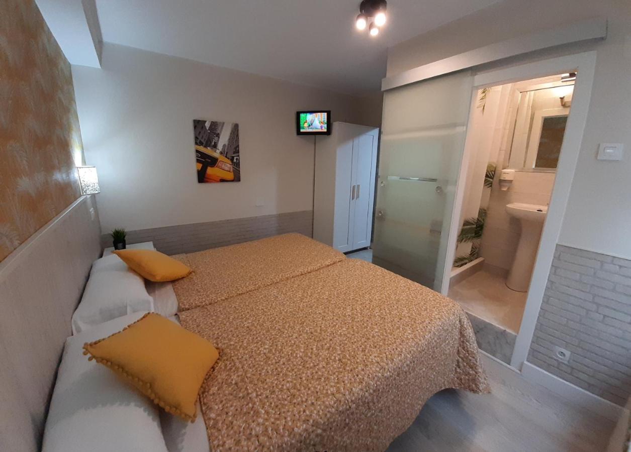 Hostal Verdemar ヒホン エクステリア 写真