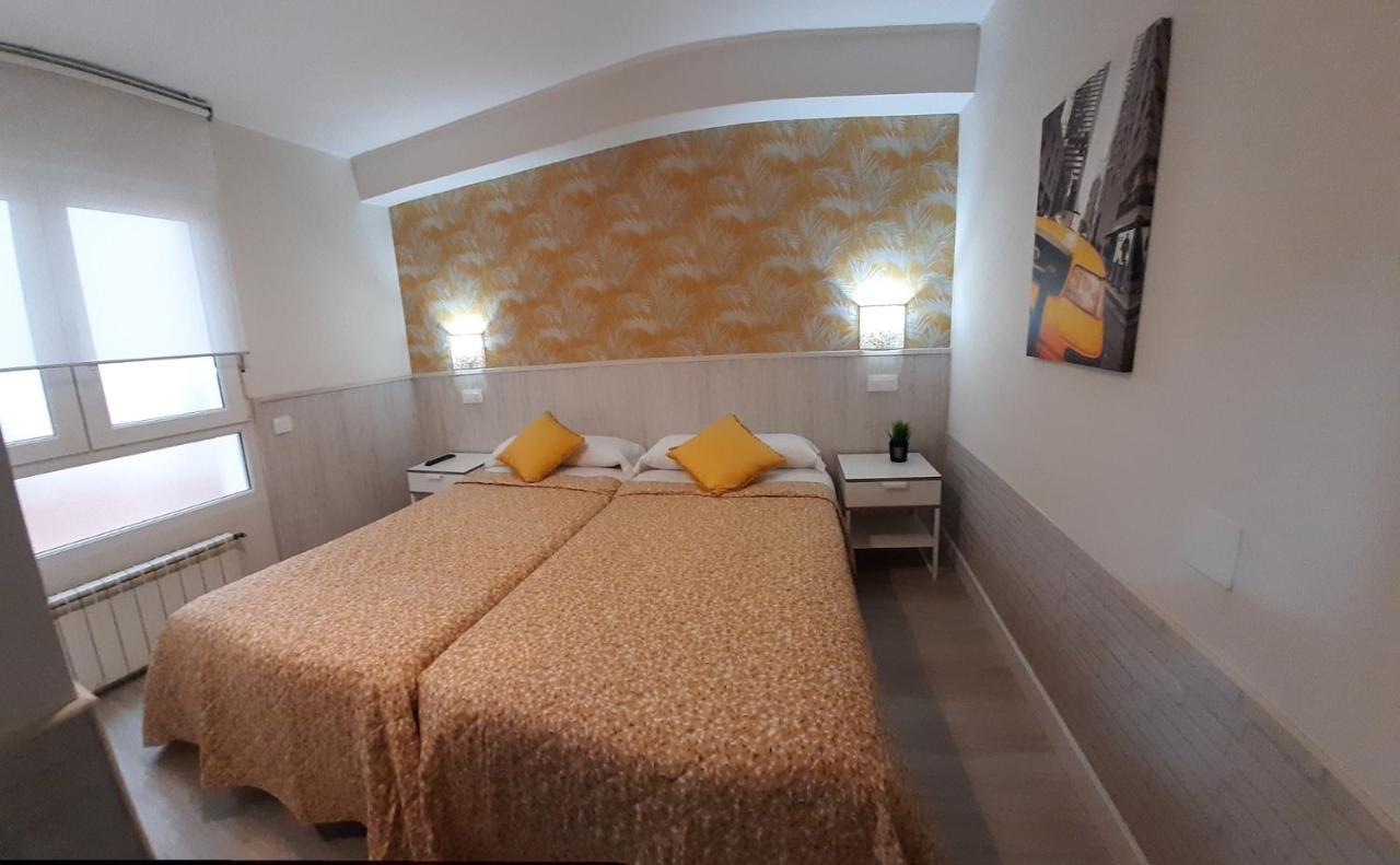 Hostal Verdemar ヒホン エクステリア 写真