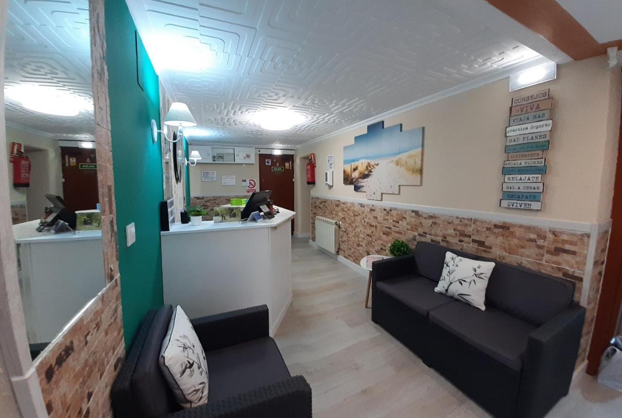 Hostal Verdemar ヒホン エクステリア 写真