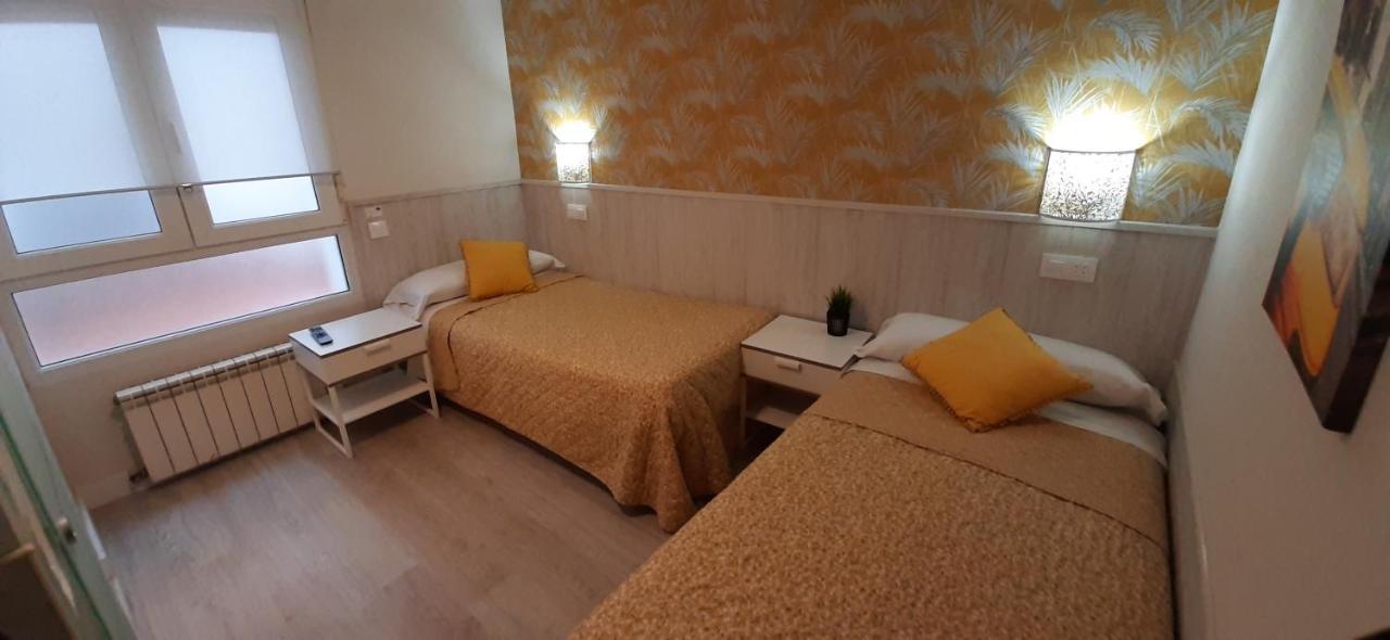 Hostal Verdemar ヒホン エクステリア 写真