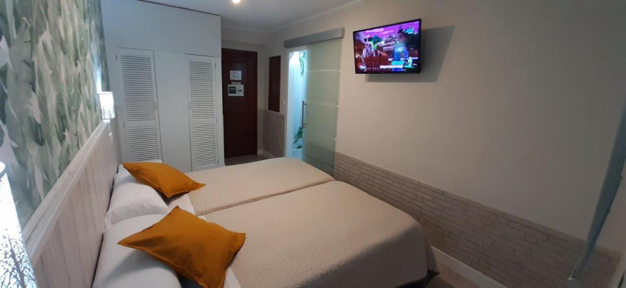 Hostal Verdemar ヒホン エクステリア 写真