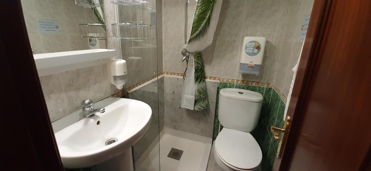 Hostal Verdemar ヒホン エクステリア 写真
