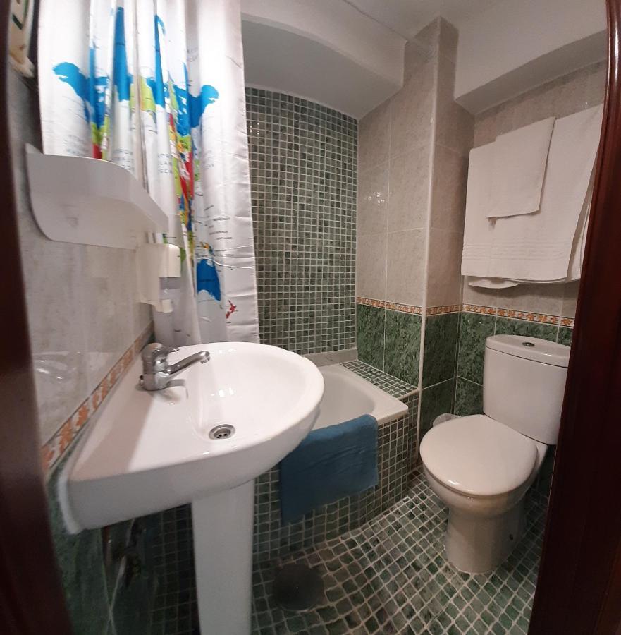 Hostal Verdemar ヒホン エクステリア 写真