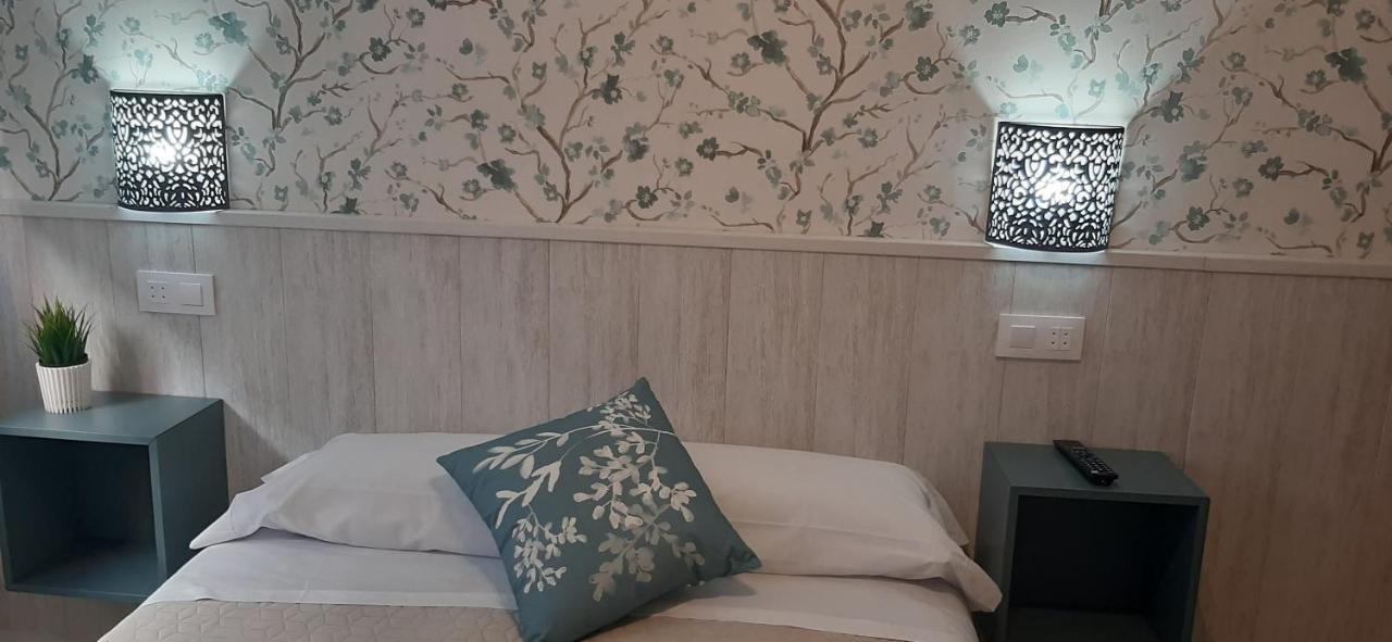 Hostal Verdemar ヒホン エクステリア 写真