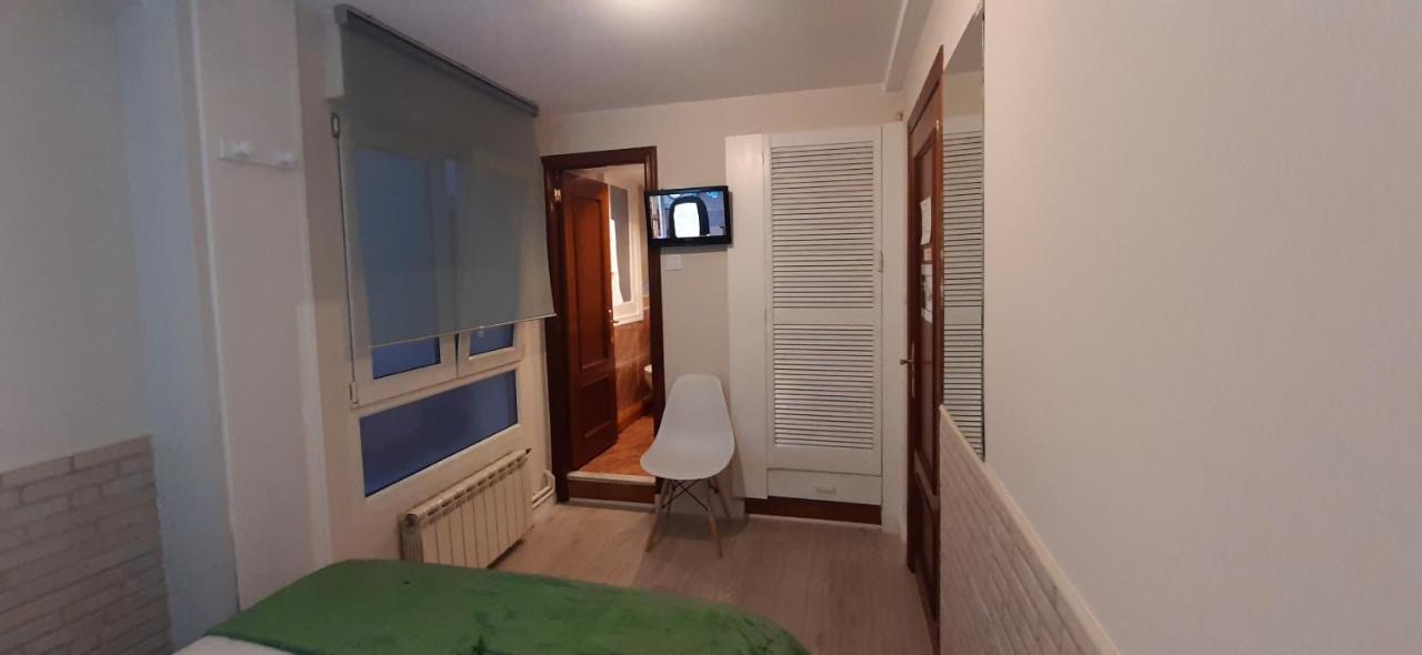 Hostal Verdemar ヒホン エクステリア 写真